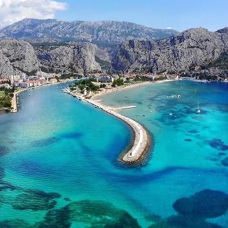 Apartment Zadoda Omiš Kültér fotó